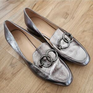 EUC Nordstrom 27 Regina Edit Leather Metallic Silver & Gunmetal Loafers